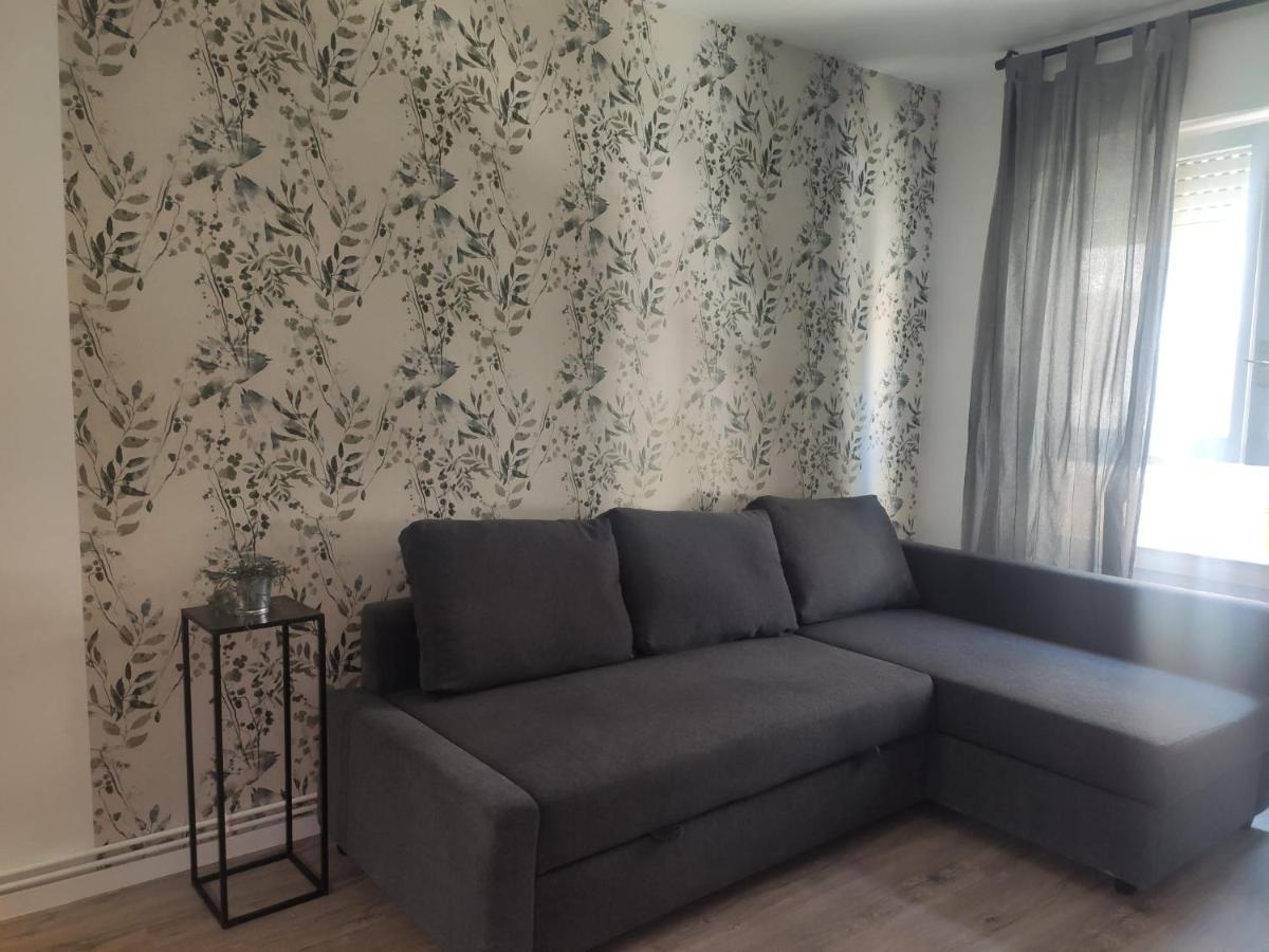 Apartamento Cameros 哈卡 外观 照片